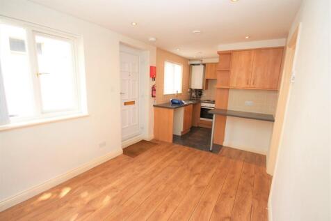 Holdenhurst Road, Bournemouth  photo 4