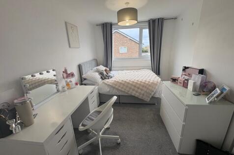 Maple Close, Little Stoke, BS34 photo 4