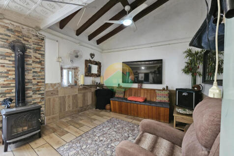 3 Bedroom Semi - Detached For Sale-PAL09-12