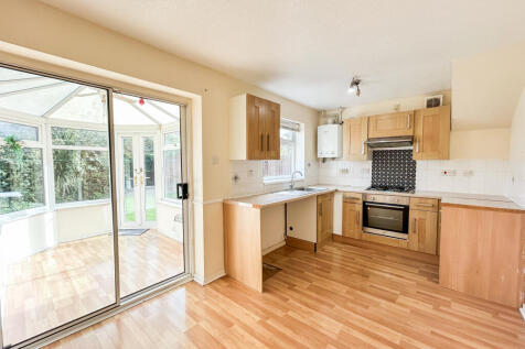 34 Bridgegate Drive, Kingston Upon Hull, City Of Kingston Upon Hull photo 3