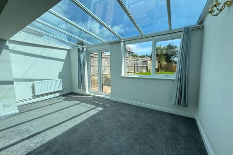Great Cliffe Road, Eastbourne, East Sussex, BN23 photo 3