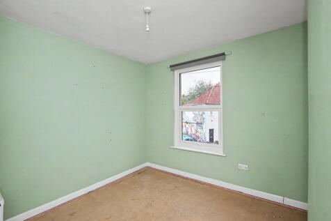 52B Roseberry Avenue, St Werburghs, Bristol, BS2 9TN
