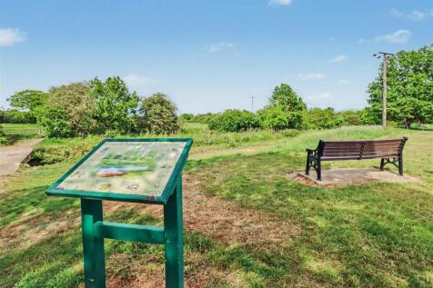 38 CHARLOTTE NATURE WALK NEARBY.jpg