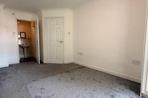 Chapel Road, Redhill photo 3