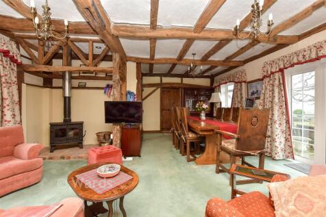 Sitting/ Dining Room