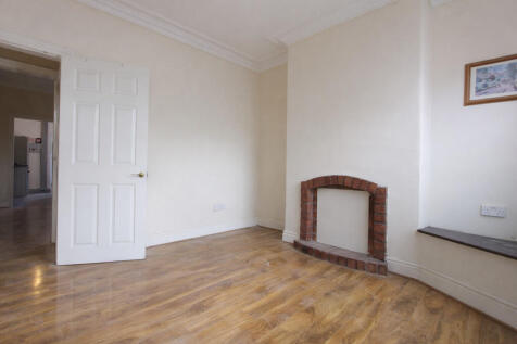 Living Room (pict...