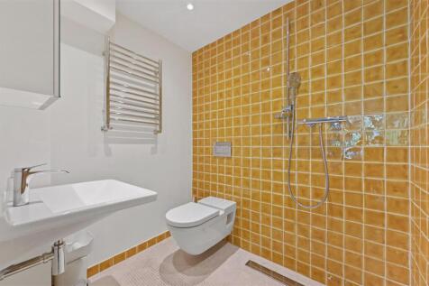 54 Batoum Gardens - 21 (1).JPG