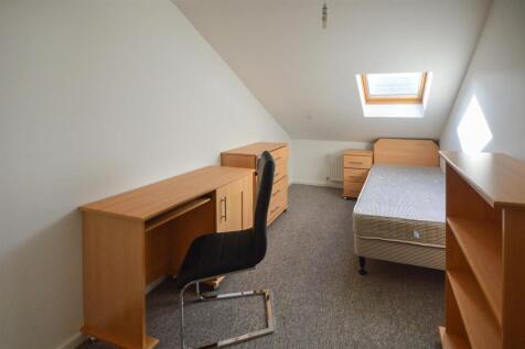 Room 4, F34 The Forum - Undressed.jpg
