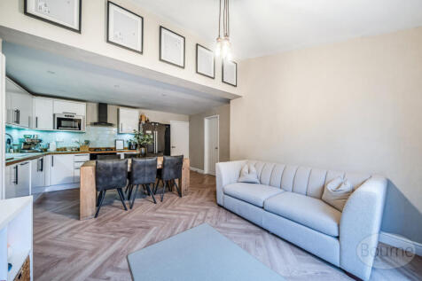 38b81c4c-10a8-449...