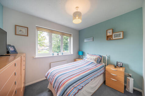 1350578-9-68cabd8...