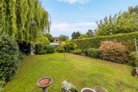 19 Maple Grove (Spalding)-18.jpg