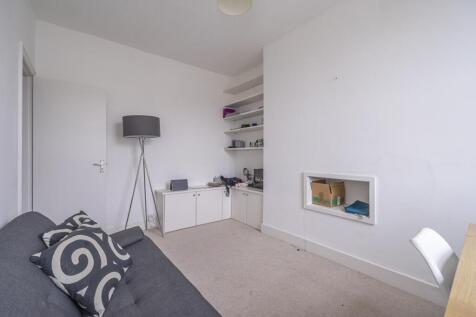 Warwick-Way-004