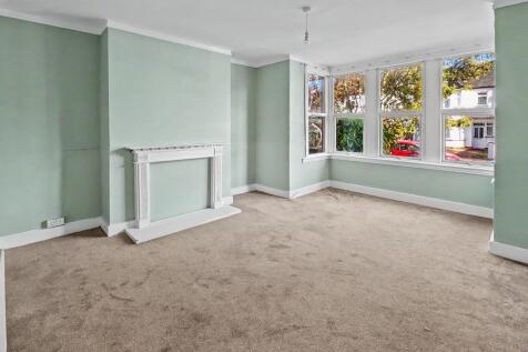 Leamington Road, Southend On Sea, Essex photo 2