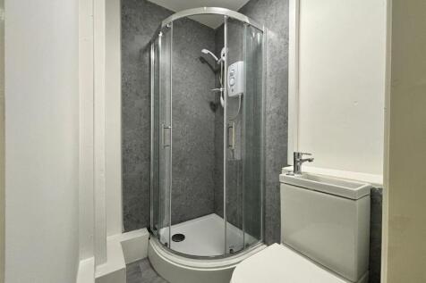 Room 3 ,1 Raglan Road, Heysham photo 3