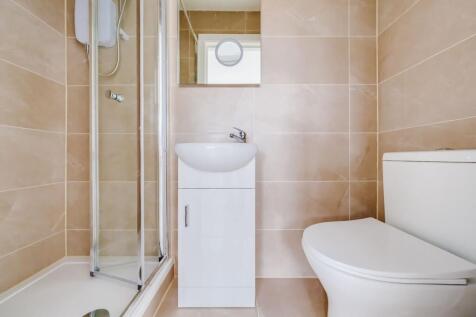 Northwood Way, Harefield, Hillingdon photo 5