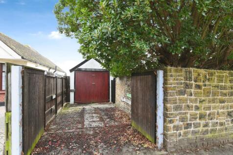 Garage &amp; Parking