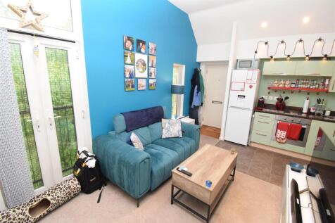 Kitchen/Living Room