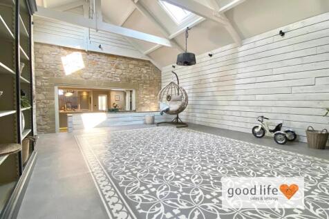 20250809_143432000_iOS 22overthehill.jpg