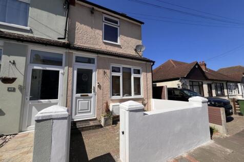 Presented by Clinton at EweMove Bexleyheath and Da