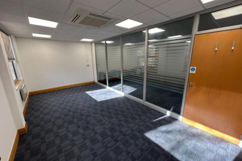 Office to rent Image 5
