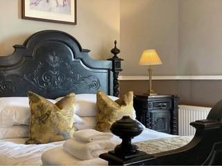 Bedroom close up.jpg