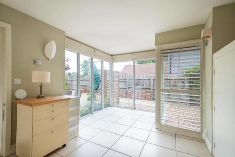 11 Chapel Street-...