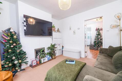 10 Borrowell kegworth (14 of 20).jpg
