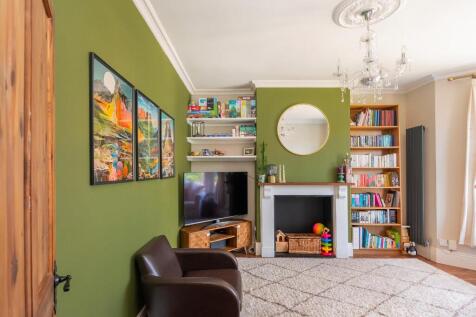 1C5PRSL - Living Room C.jpg