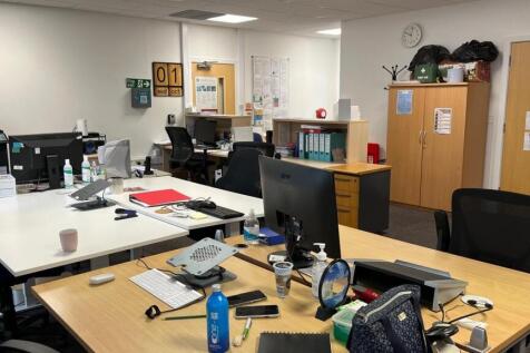 WhatsApp Image 20251001 at 121924_7fd50b60.jpg