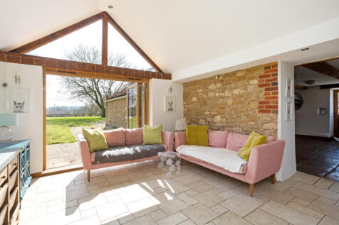 Open Plan Kitchen/Living