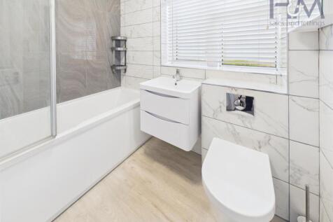 The Noke, Stevenage, Hertfordshire, SG2 8LJ. photo 2