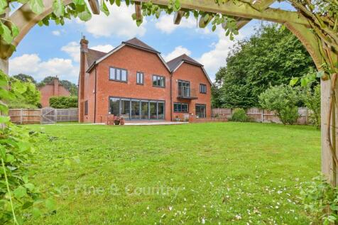 External Lifestyle Photograph