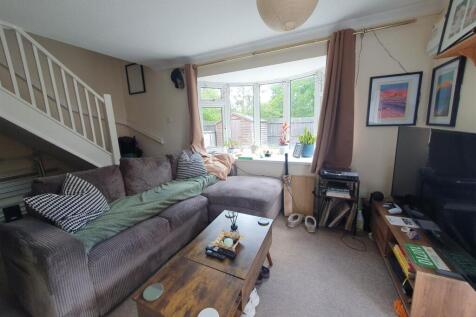 Central Newbury photo 3