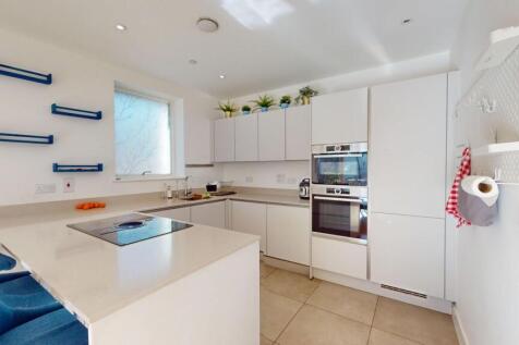 West Parkside, London, SE10 photo 3