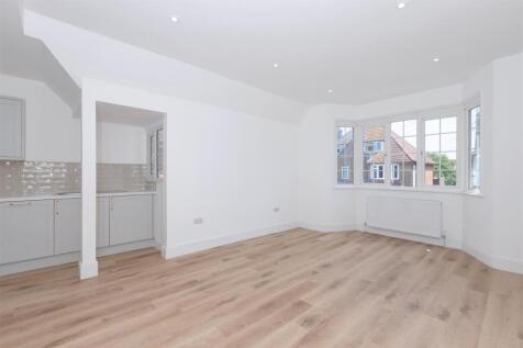 For Sale by Aspire Residential | Pembury  Road