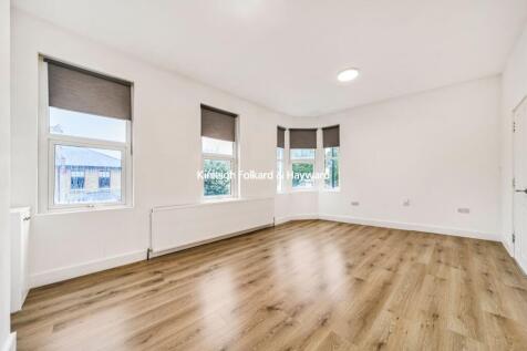Grove Road, London, E17 photo 4