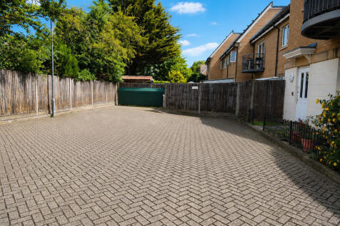 Property Image 8