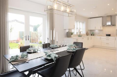 Example Kitchen dining room