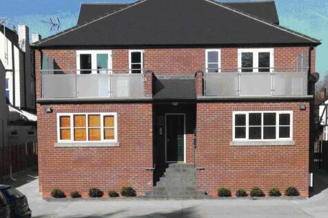 Barons Court - rearl.JPG