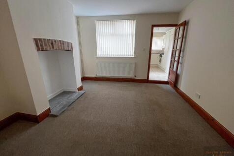 Loscoe Road, Heanor, Derbyshire photo 4