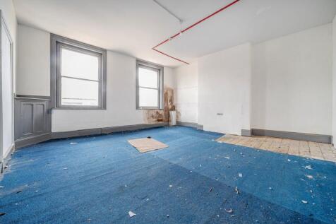 First Floor Flat, 28 Kendrick Street, Stroud, GL5 1AA