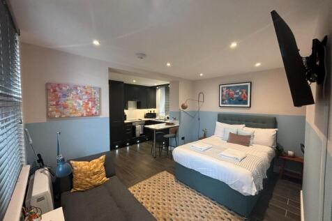 27 WINDSOR COURT (4).jpeg