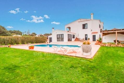 country house near Alaior