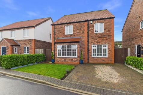 Front Elevation/Parking