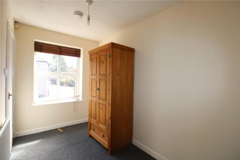 Halifax Road, Hurstead, Rochdale, OL12 photo 4