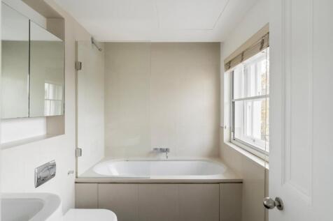 property in Kings Road, 
Chelsea, SW3