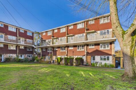 CAM03624G0-PR0198-STILL010