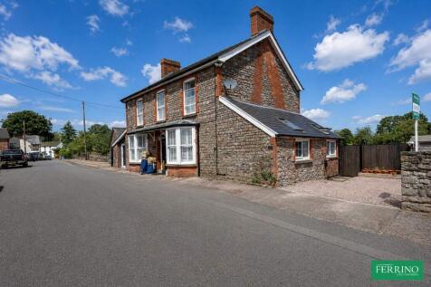 Driveway &amp; Parking