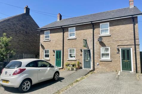 St Neots, PE19 - property photo