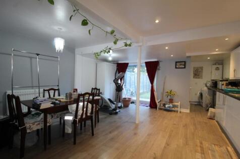 The Dart, Hemel Hempstead photo 3